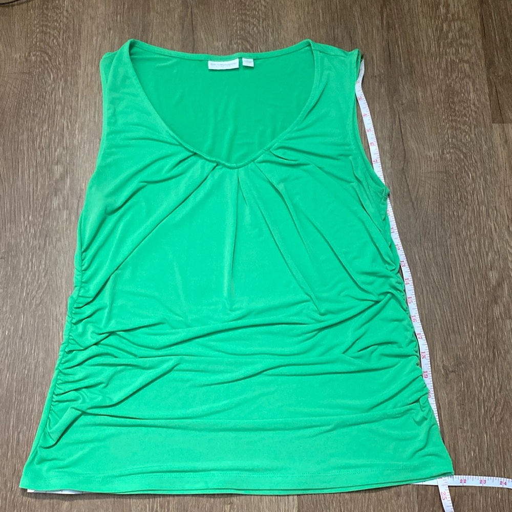 New York & company bright neon green pleated v neck XL sleeveless blouse